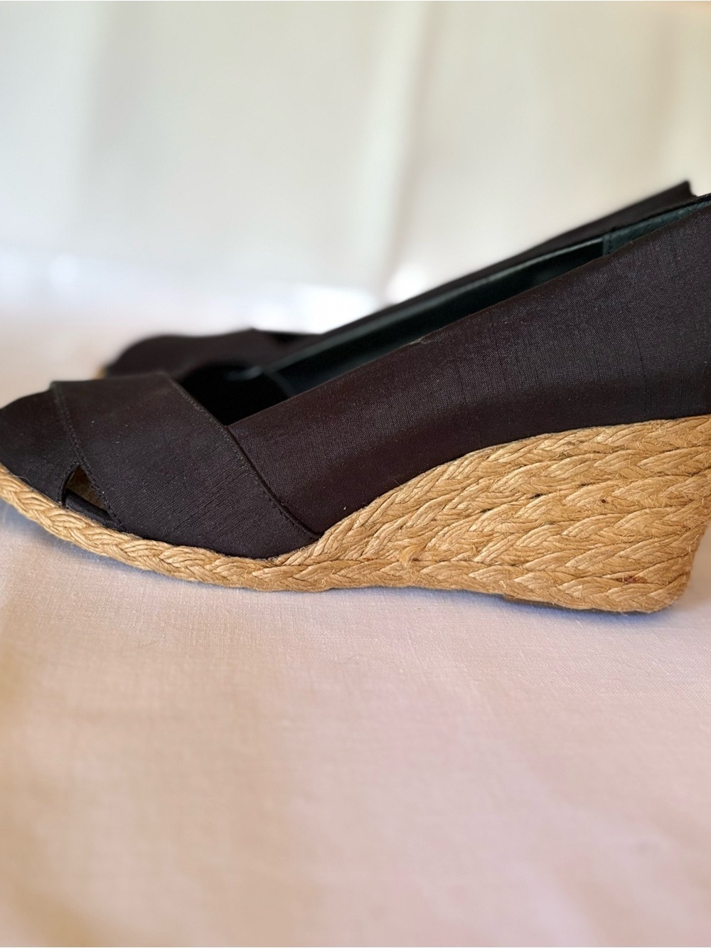 Adrienne Vittadini Black Espadrille Wedge Peep-Toe Heels Size 9 - Picture 3 of 7